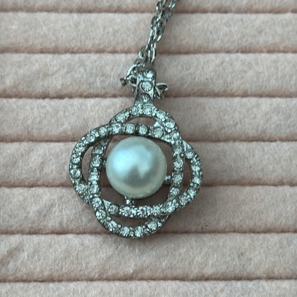 Vintage Silver and White Necklace with Decorative Pendant